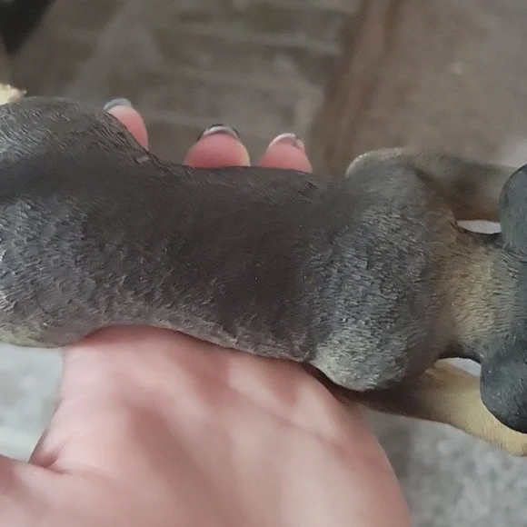 Realistic Dog Figurine - Picture 7 of 7